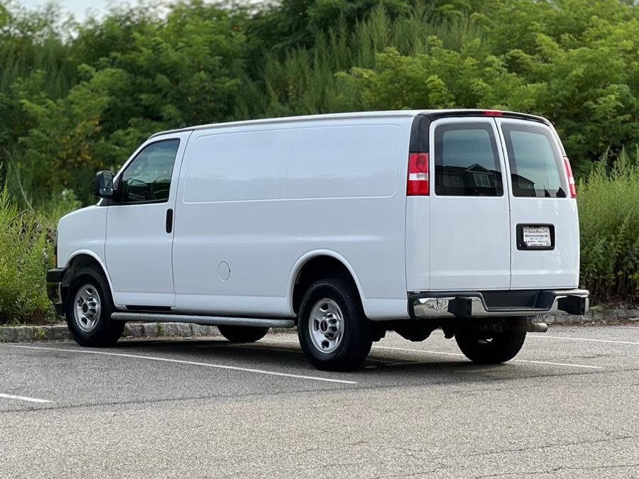 Used 2019 GMC Savana 2500 w/ Driver Convenience Package image 6