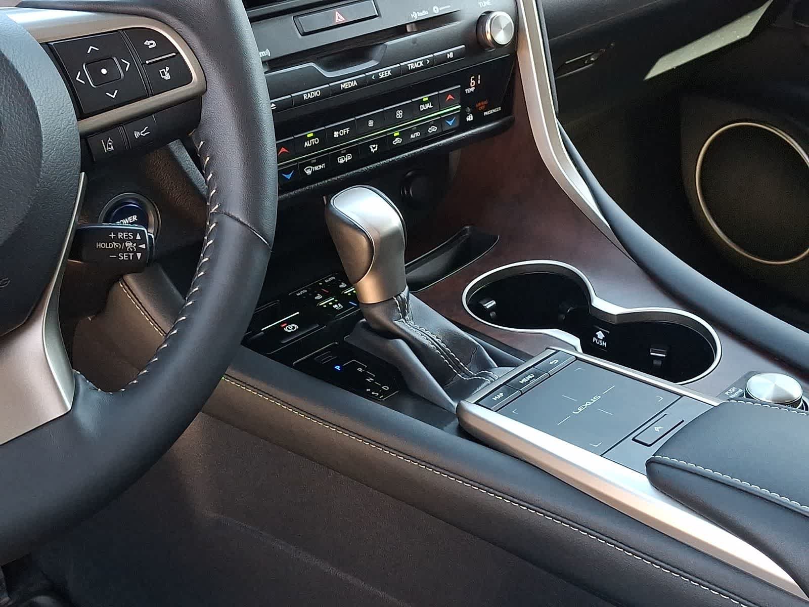 Used 2020 Lexus RX 450h AWD w/ Premium Package image 17