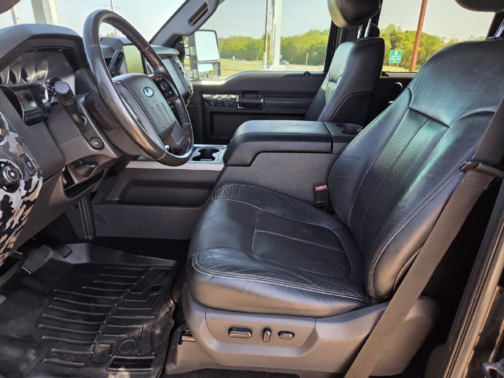 Used 2014 Ford F250 Lariat w/ Lariat Interior Package AWD/4WD image 27