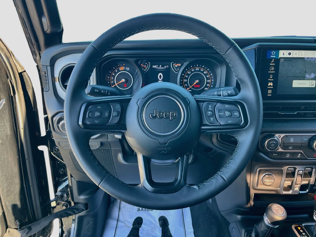 Used 2026 Jeep Wrangler Unlimited Sport AWD/4WD image 11