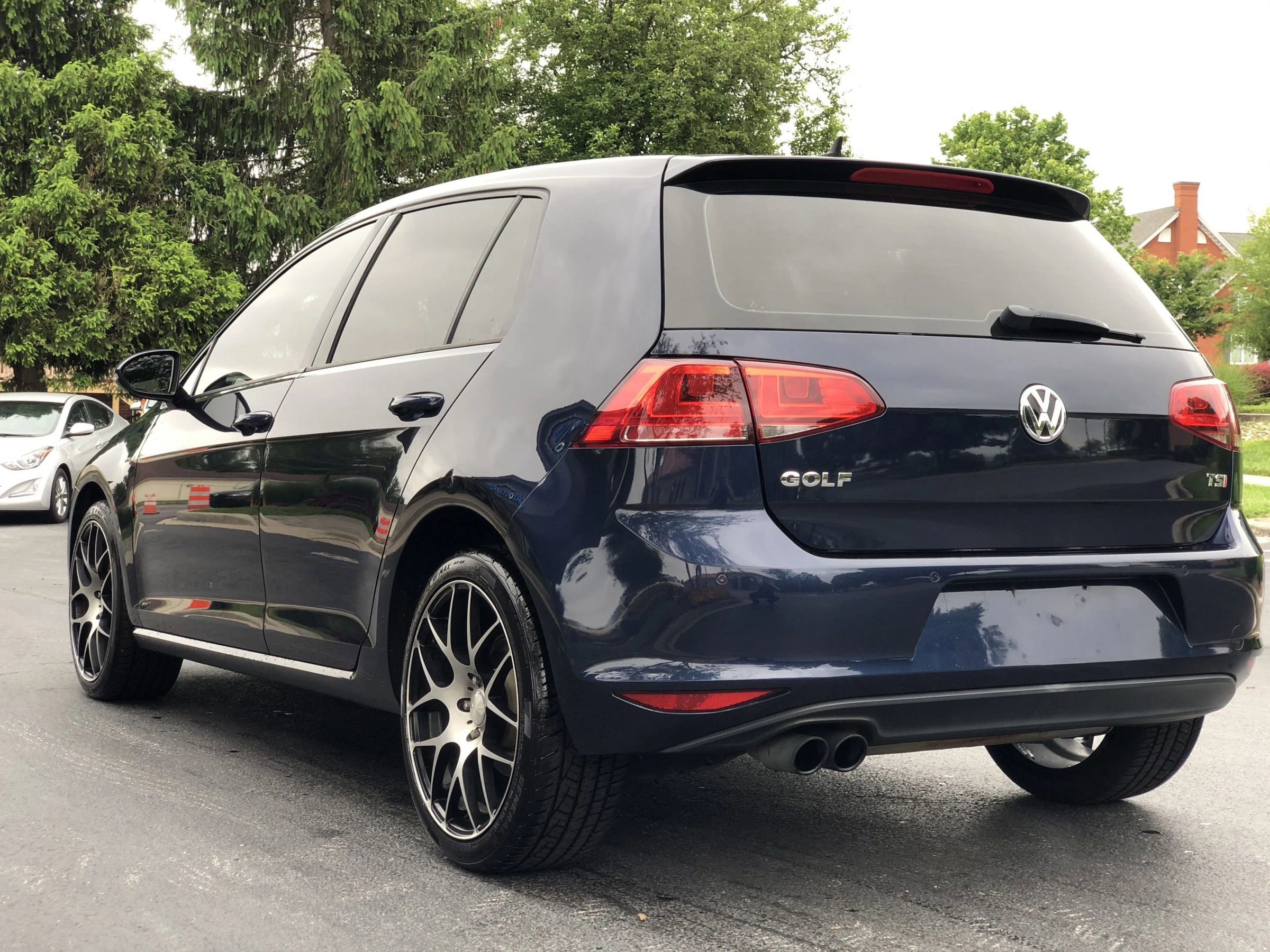 Used 2015 Volkswagen Golf SEL w/ Lighting Package (SEL) image 12