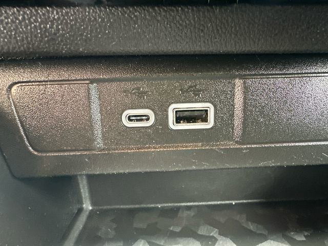 Used 2024 GMC Canyon Elevation w/ Convenience Package image 34