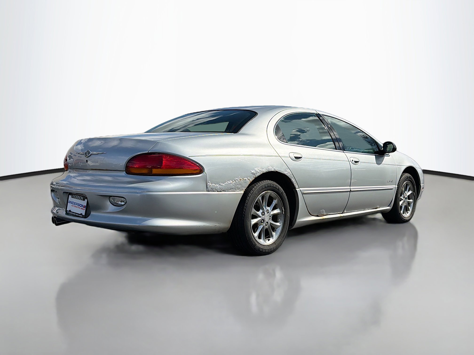 Used 2001 Chrysler LHS image 2