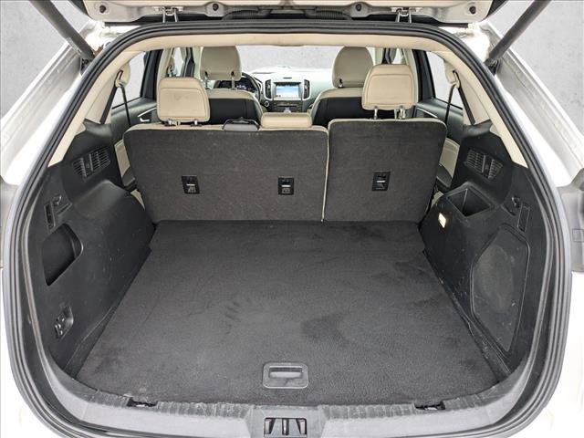 Used 2018 Ford Edge Titanium image 7