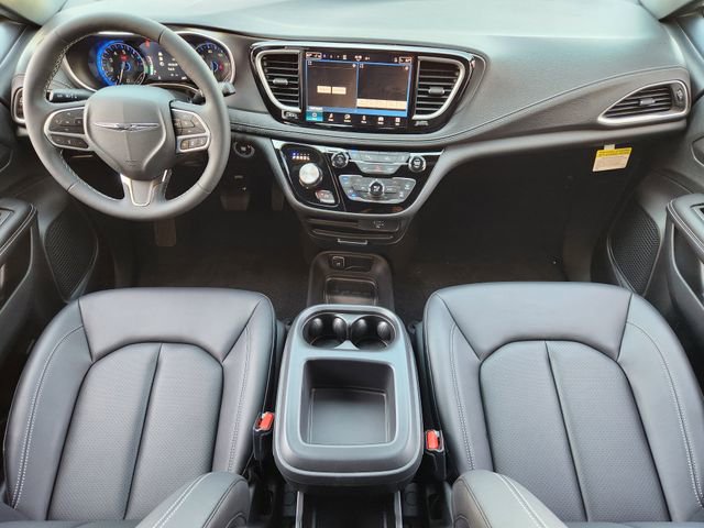 New 2026 Chrysler Pacifica Select image 20