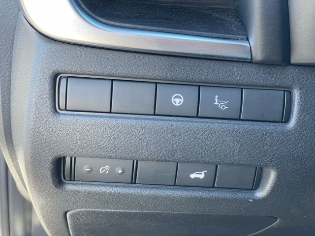 Certified 2021 Nissan Rogue Platinum AWD/4WD image 17