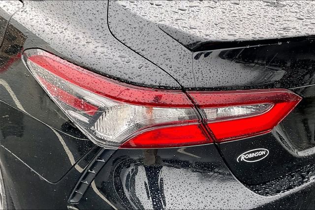 Used 2021 Toyota Camry SE FWD image 29