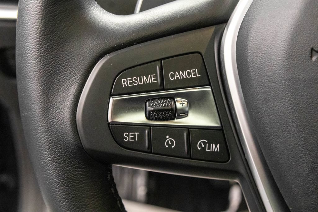 Used 2022 BMW 230i Coupe w/ Convenience Package RWD image 15