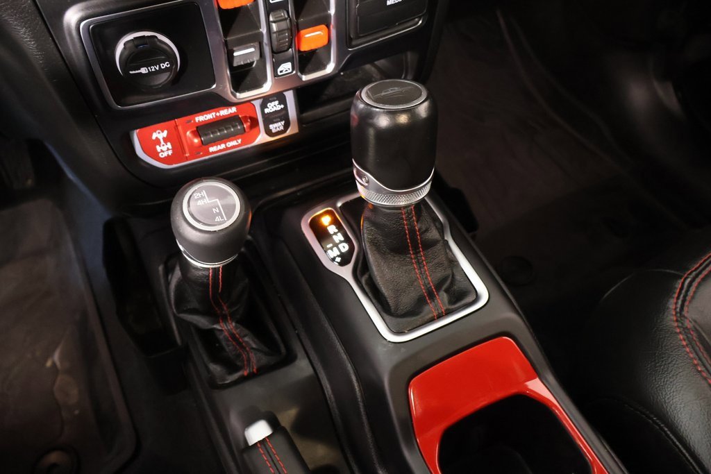 Used 2023 Jeep Gladiator Rubicon w/ Cold Weather Group image 10