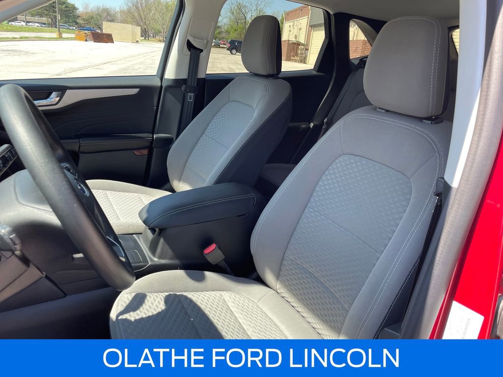 Certified 2021 Ford Escape SE image 20