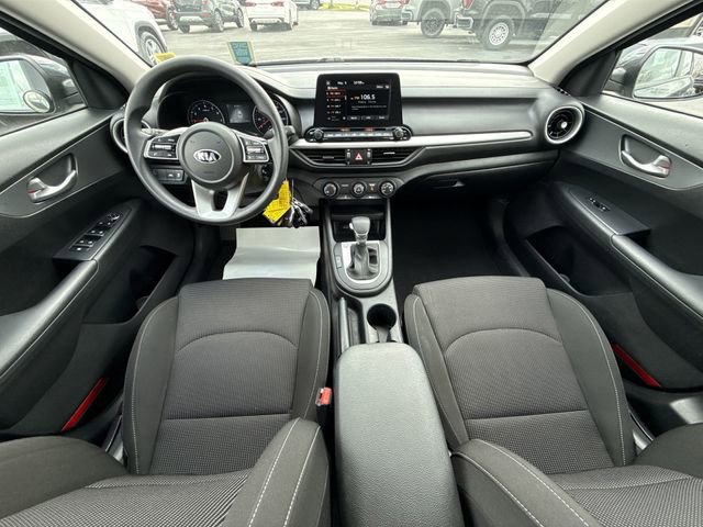 Used 2020 Kia Forte LXS FWD image 18