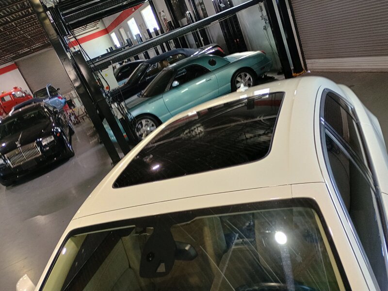 Used 2011 Rolls-Royce Ghost RWD image 11