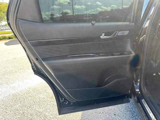 Used 2025 Hyundai Palisade Calligraphy AWD/4WD image 16