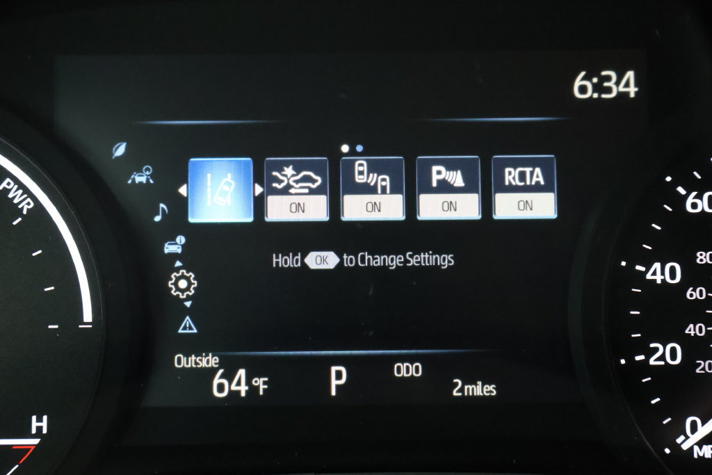 New 2026 Toyota Sienna XLE AWD/4WD image 3