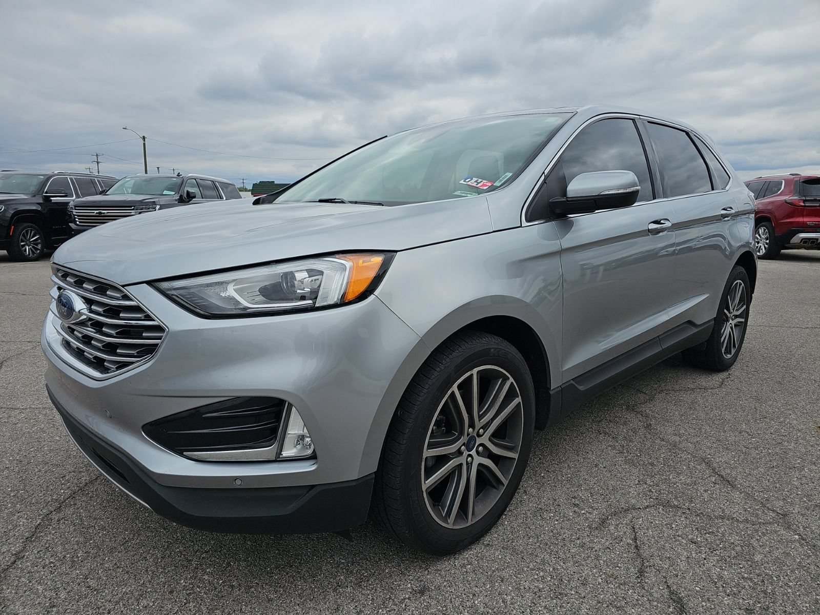 Used 2020 Ford Edge Titanium w/ Class II Trailer Tow Package AWD/4WD image 4
