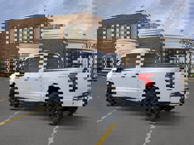 New 2025 Ford F150 Lightning XLT image 28