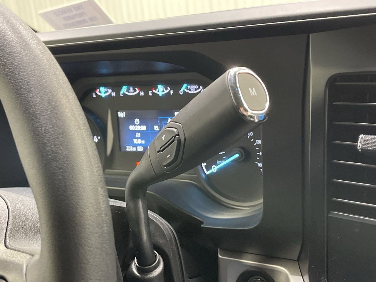 New 2025 Ford F350 XLT image 28