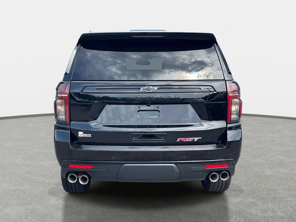 Used 2023 Chevrolet Suburban RST w/ Sport Performance Package AWD/4WD image 5