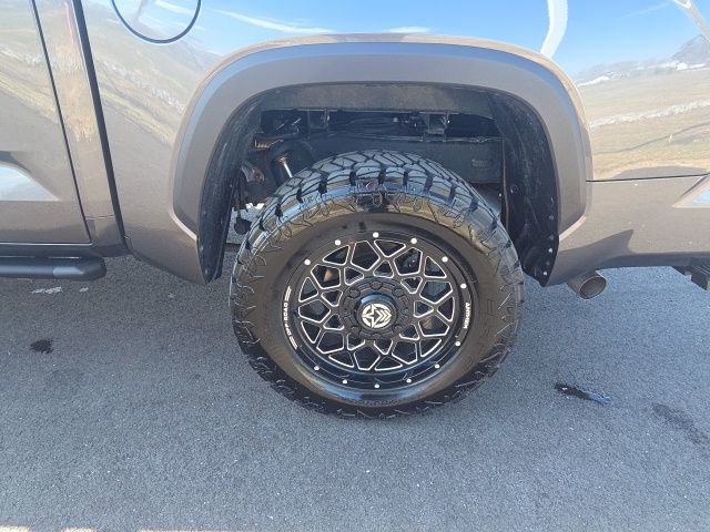 Used 2024 Toyota Tundra Limited AWD/4WD image 12