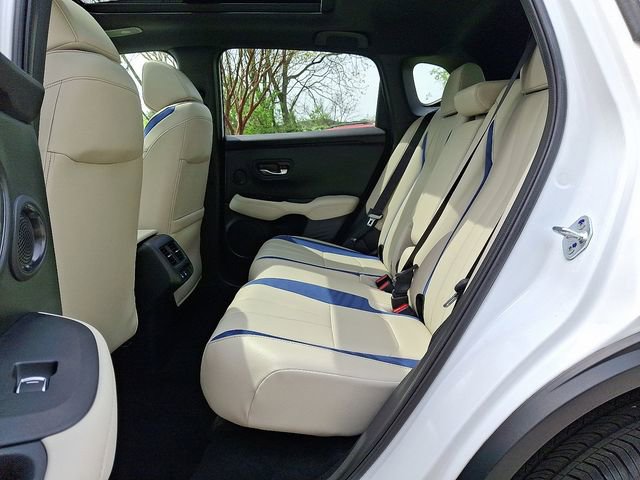 Certified 2025 Acura ADX A-Spec image 10