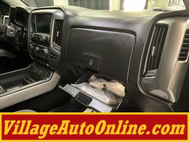 Used 2018 Chevrolet Silverado 1500 LT w/ All Star Edition AWD/4WD image 38
