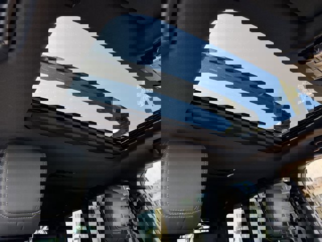 Used 2024 Lexus GX 550 AWD/4WD image 7