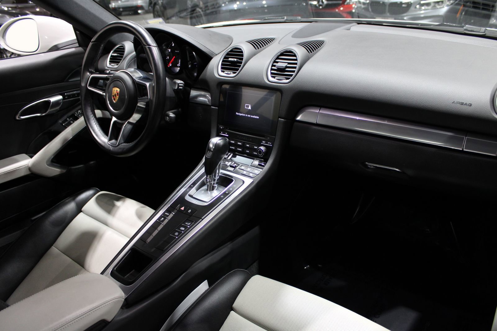 Used 2019 Porsche 718 Cayman image 33