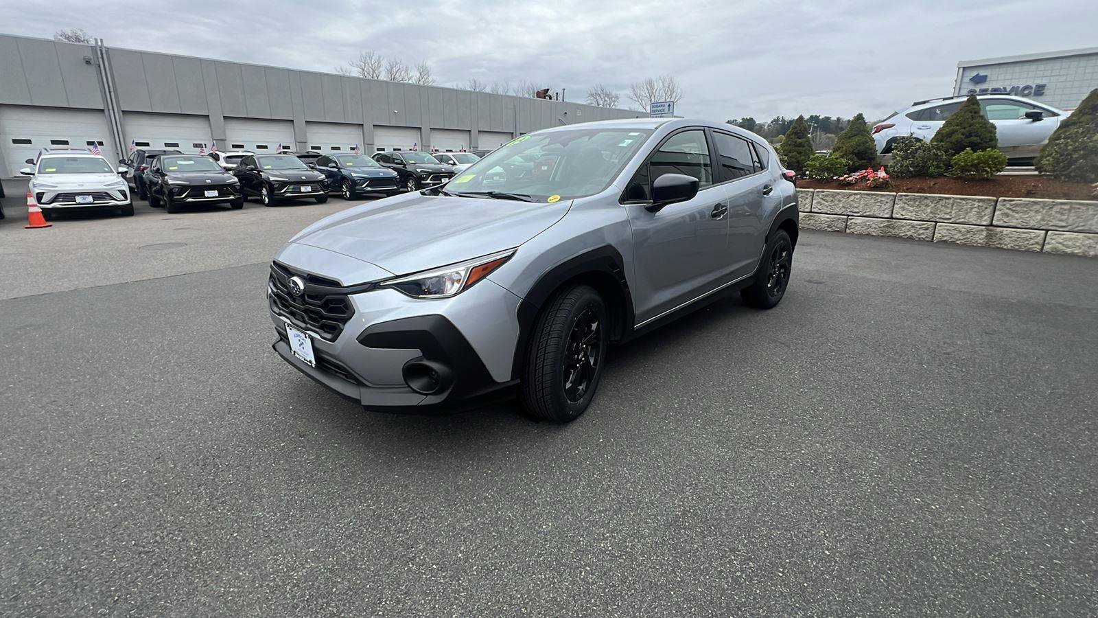 Used 2024 Subaru Crosstrek 2.0i AWD/4WD image 3