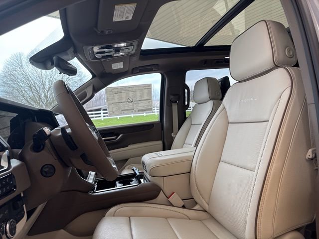New 2026 GMC Yukon Denali w/ Advanced Technology Package image 14
