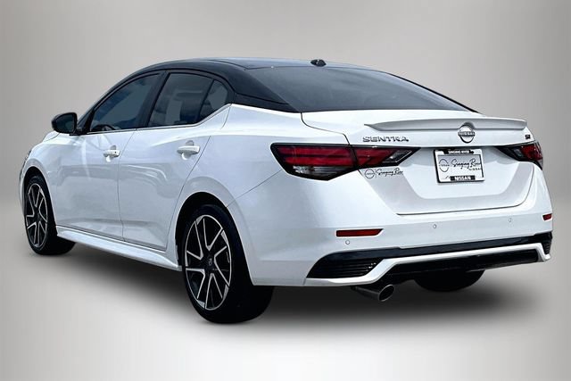 Certified 2025 Nissan Sentra SR w/ Lighting Package FWD image 4