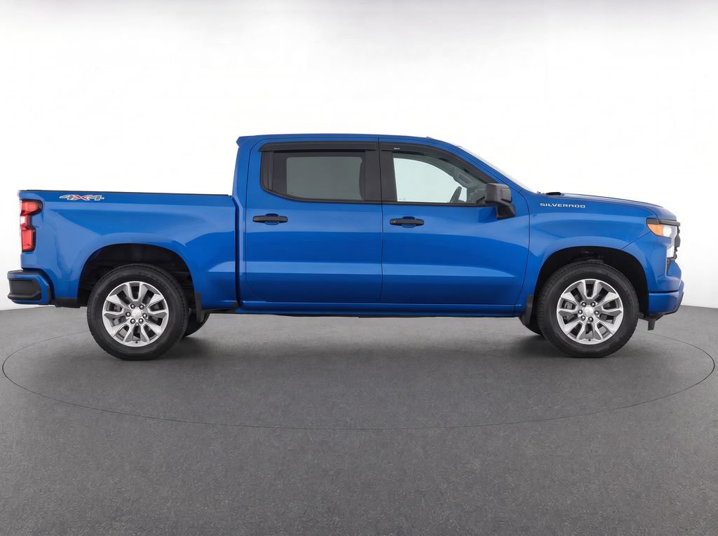 Used 2023 Chevrolet Silverado 1500 Custom AWD/4WD image 10