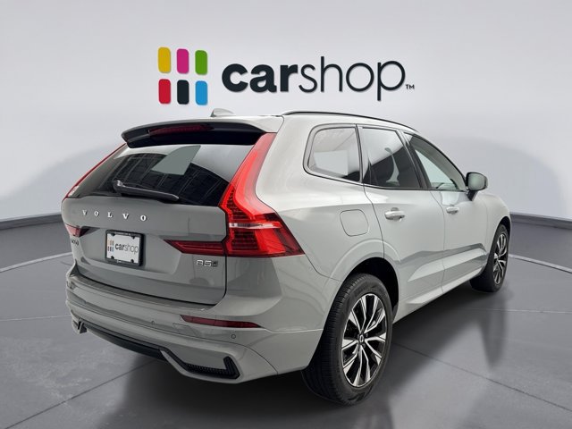 Used 2024 Volvo XC60 B5 Core w/ Climate Package AWD/4WD image 5