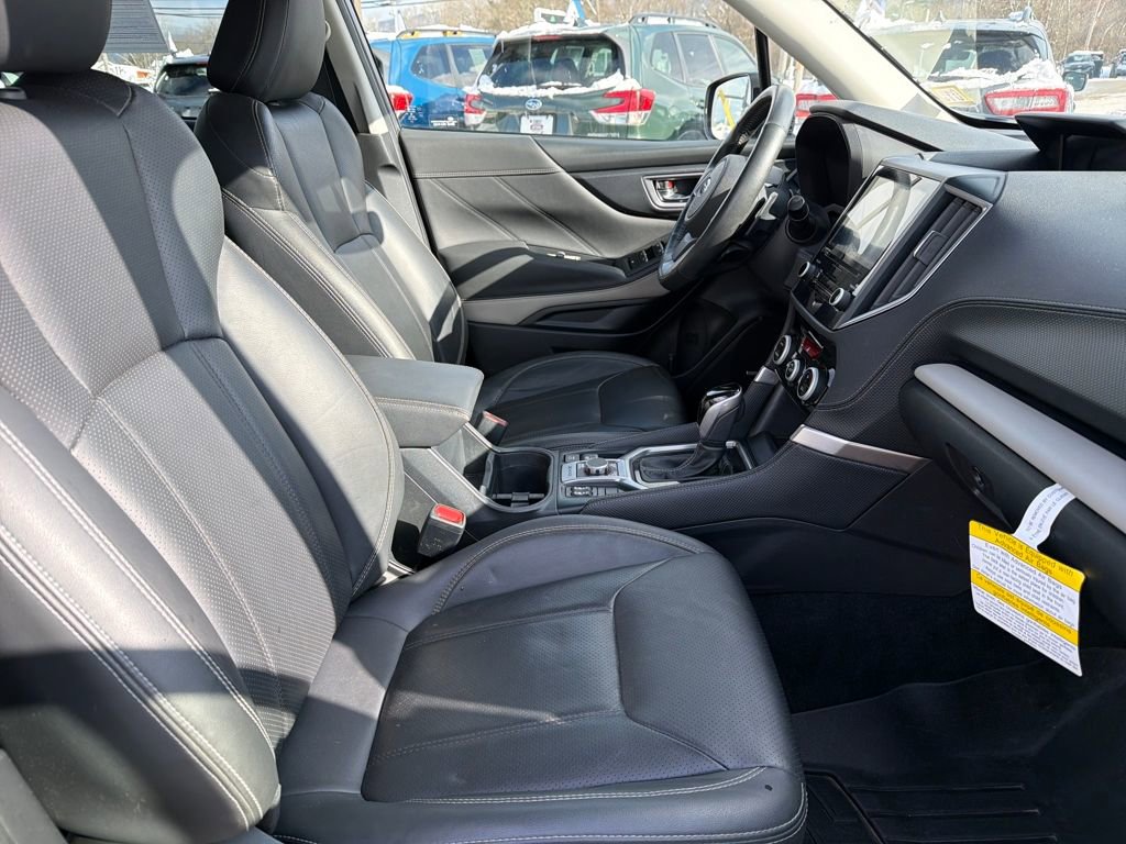 Certified 2022 Subaru Forester Limited image 39