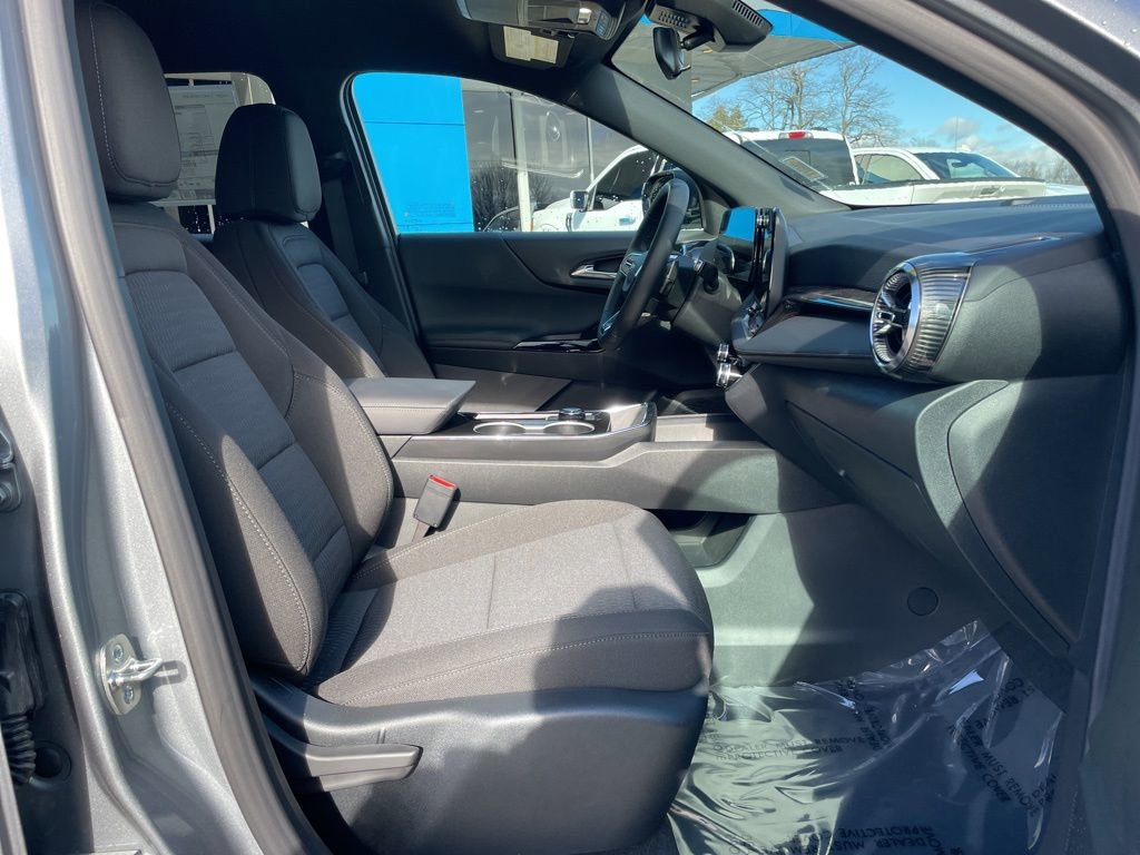 New 2026 Chevrolet Equinox LT image 26