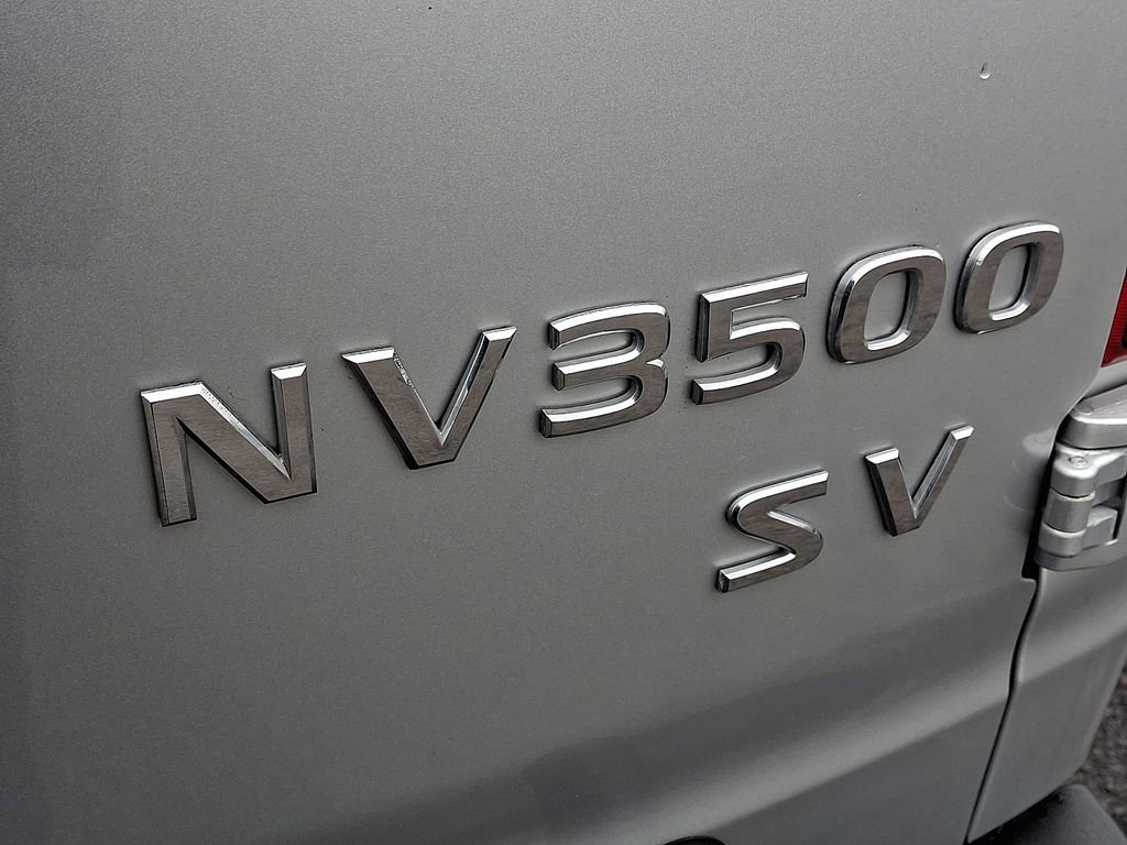 Used 2017 Nissan NV 3500 SV w/ SV Technology Package image 30