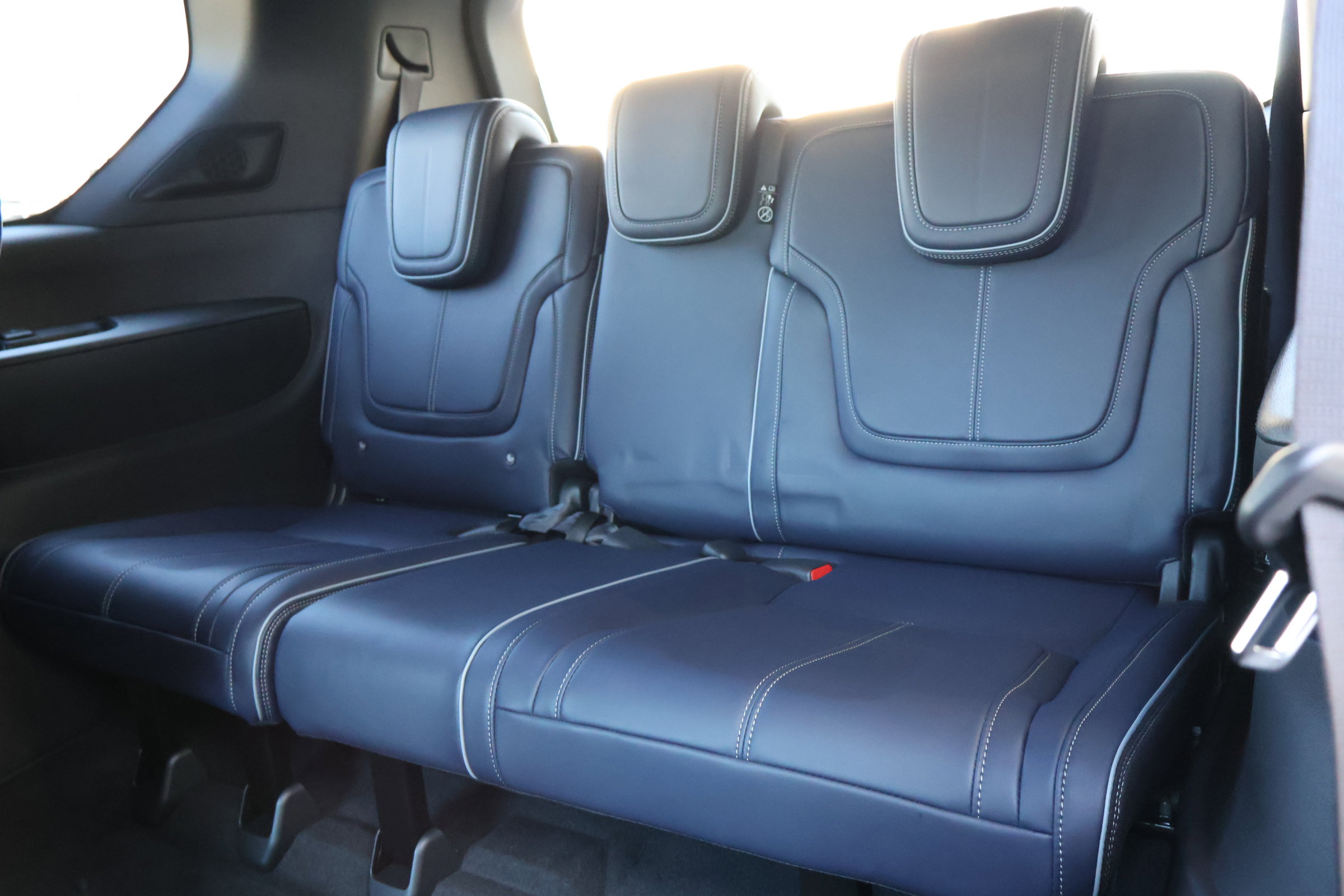 New 2026 INFINITI QX80 4WD image 15