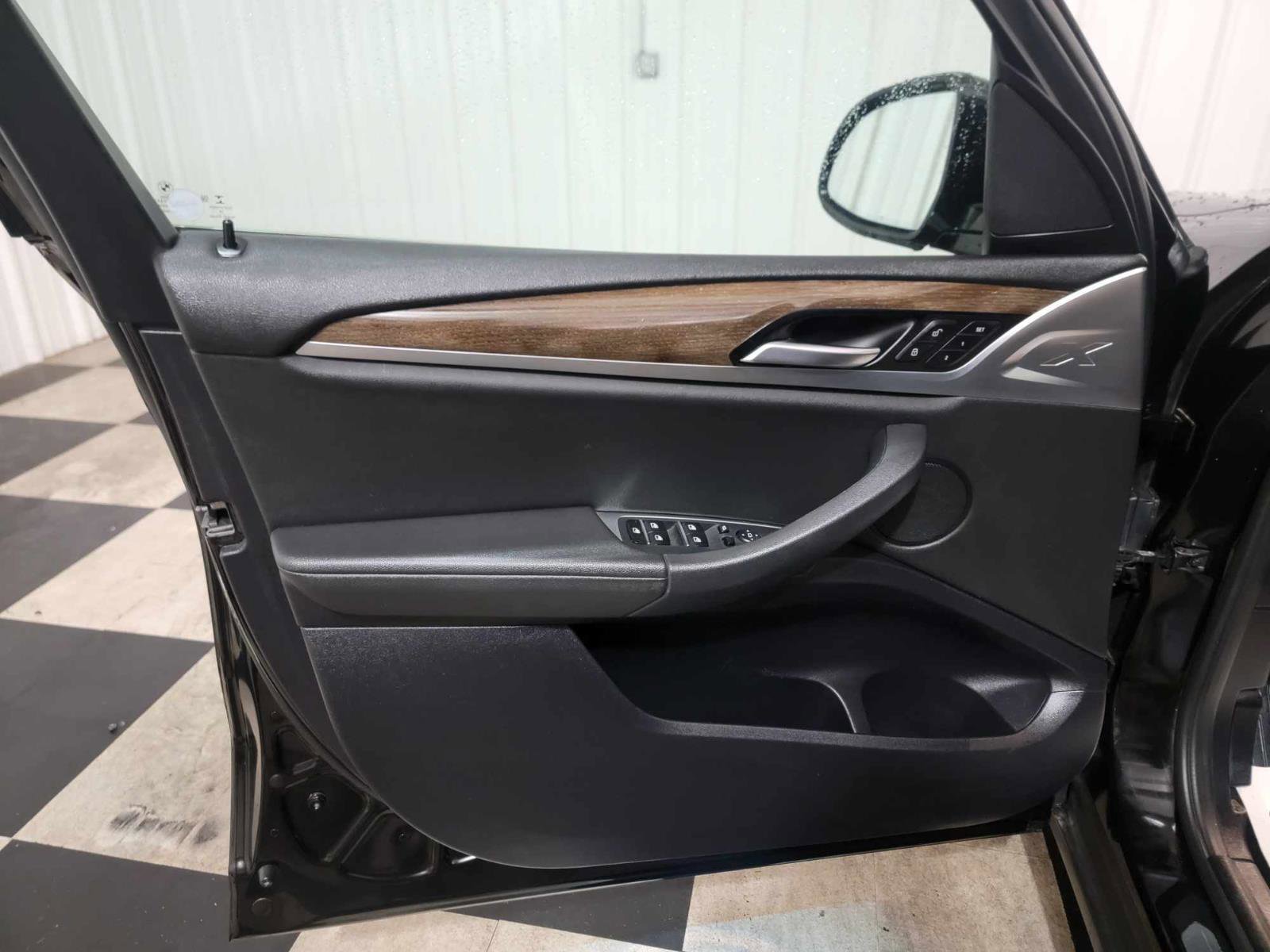 Used 2019 BMW X3 sDrive30i w/ Convenience Package image 10