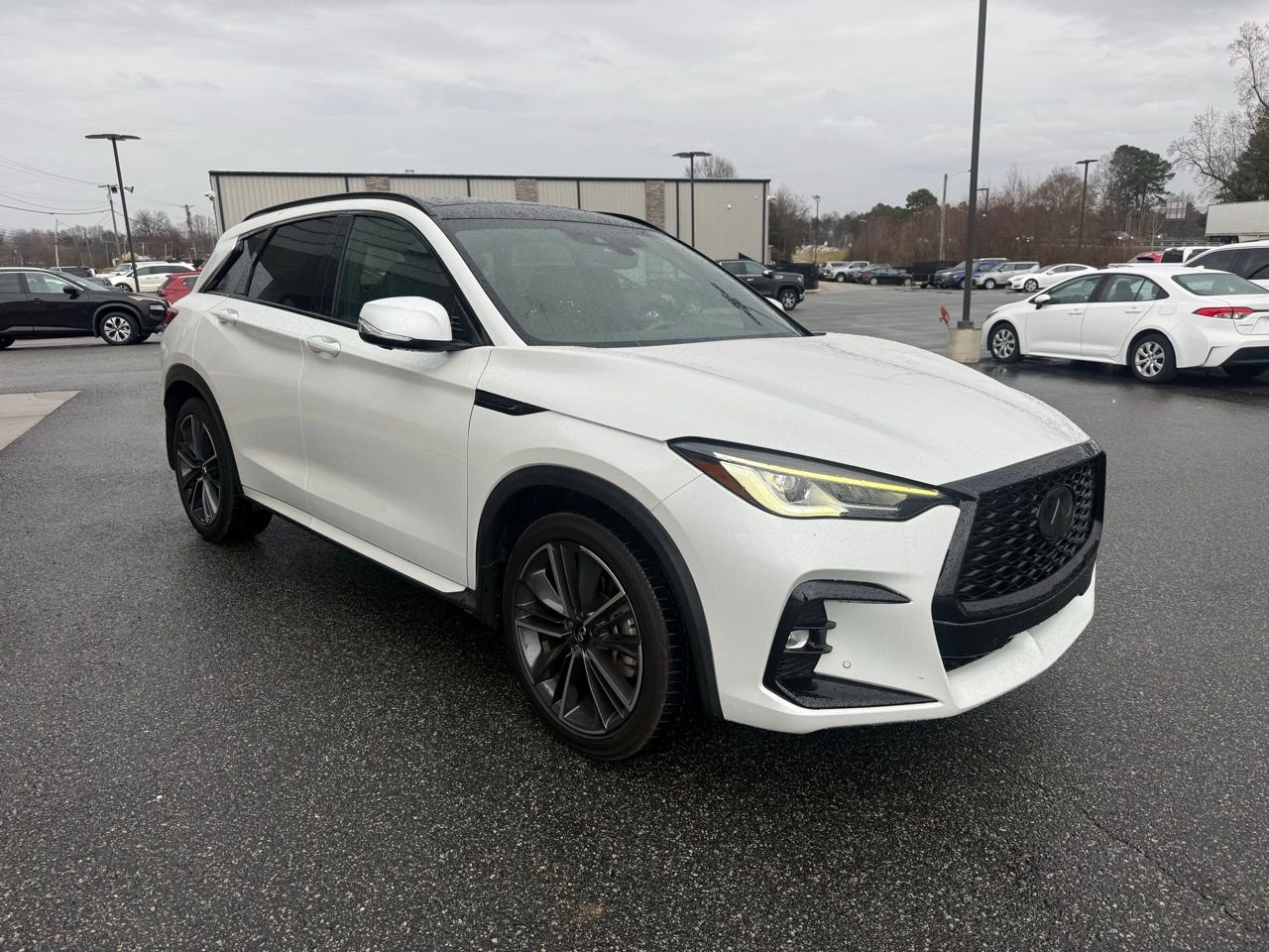 Used 2023 INFINITI QX50 Sport image 9