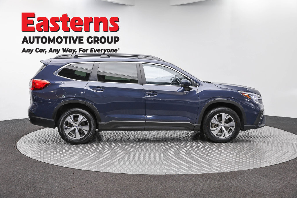Used 2025 Subaru Ascent Premium AWD/4WD image 5