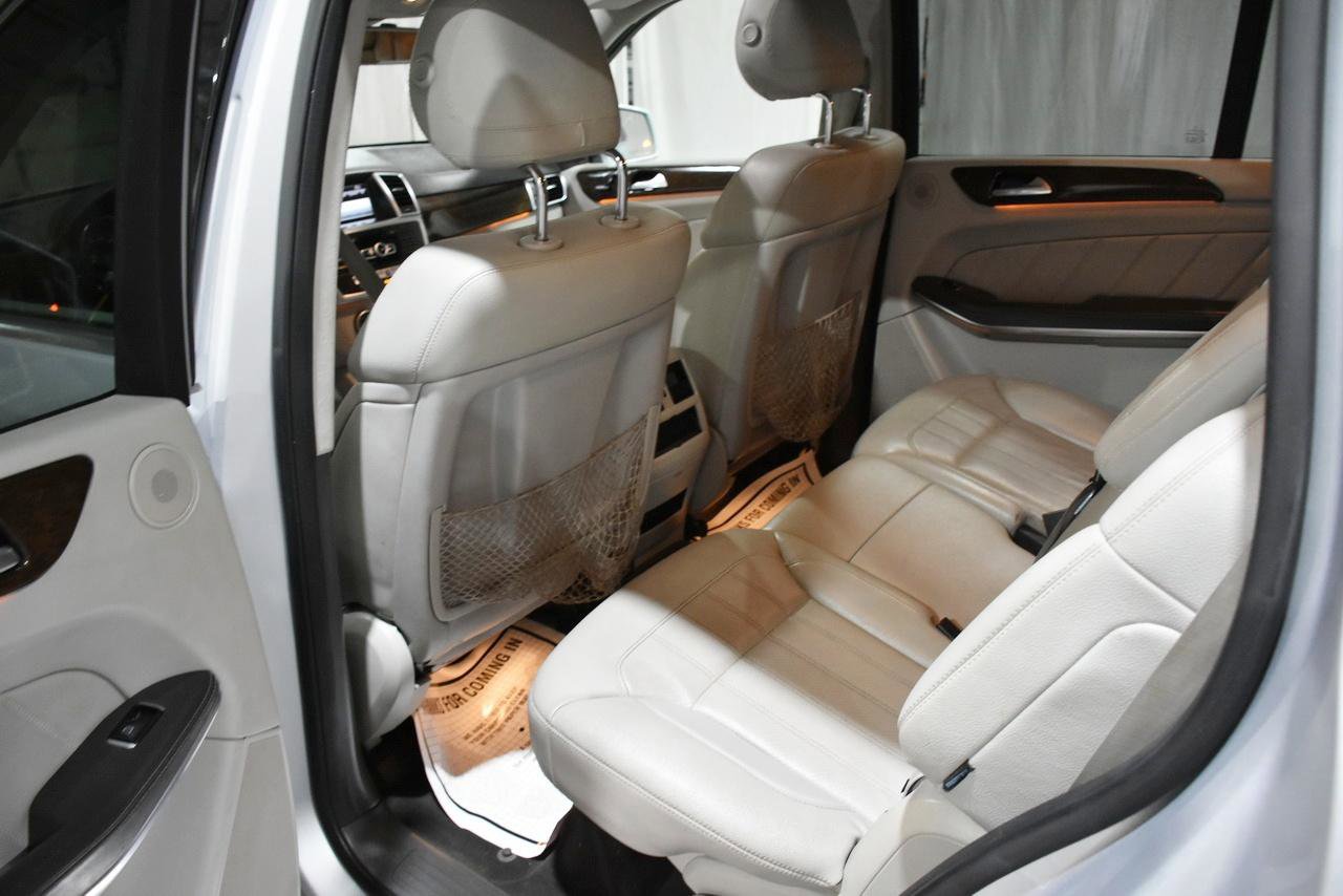 Used 2013 Mercedes-Benz GL 450 4MATIC w/ Premium 1 Pkg image 17