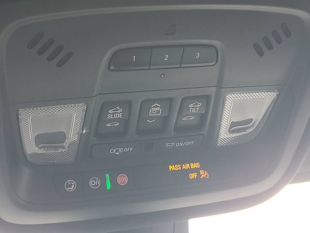 Certified 2023 Chevrolet Traverse RS AWD/4WD image 32