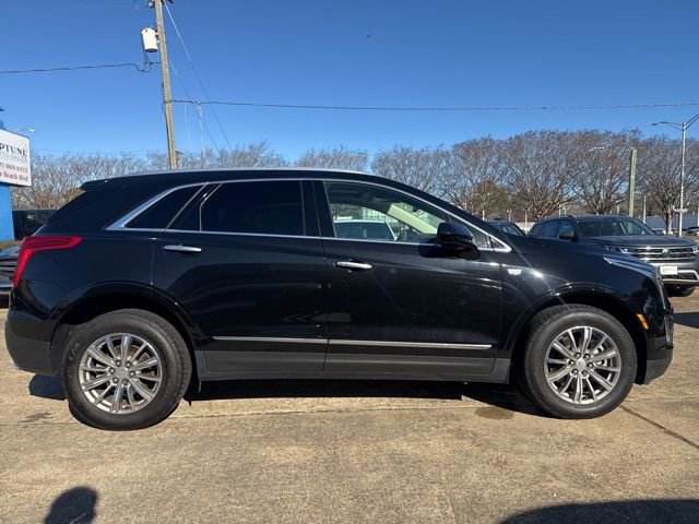 Used 2018 Cadillac XT5 Luxury w/ Driver Awareness Package AWD/4WD image 4