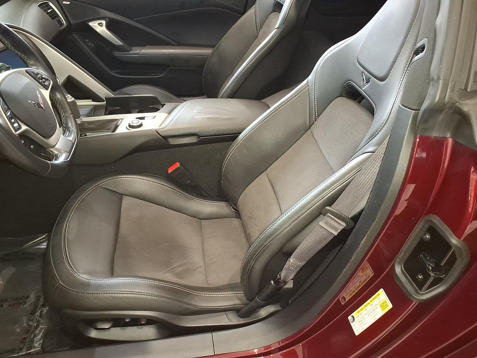 Certified 2016 Chevrolet Corvette Stingray Coupe w/ 2LT Preferred Equipment Group RWD image 12