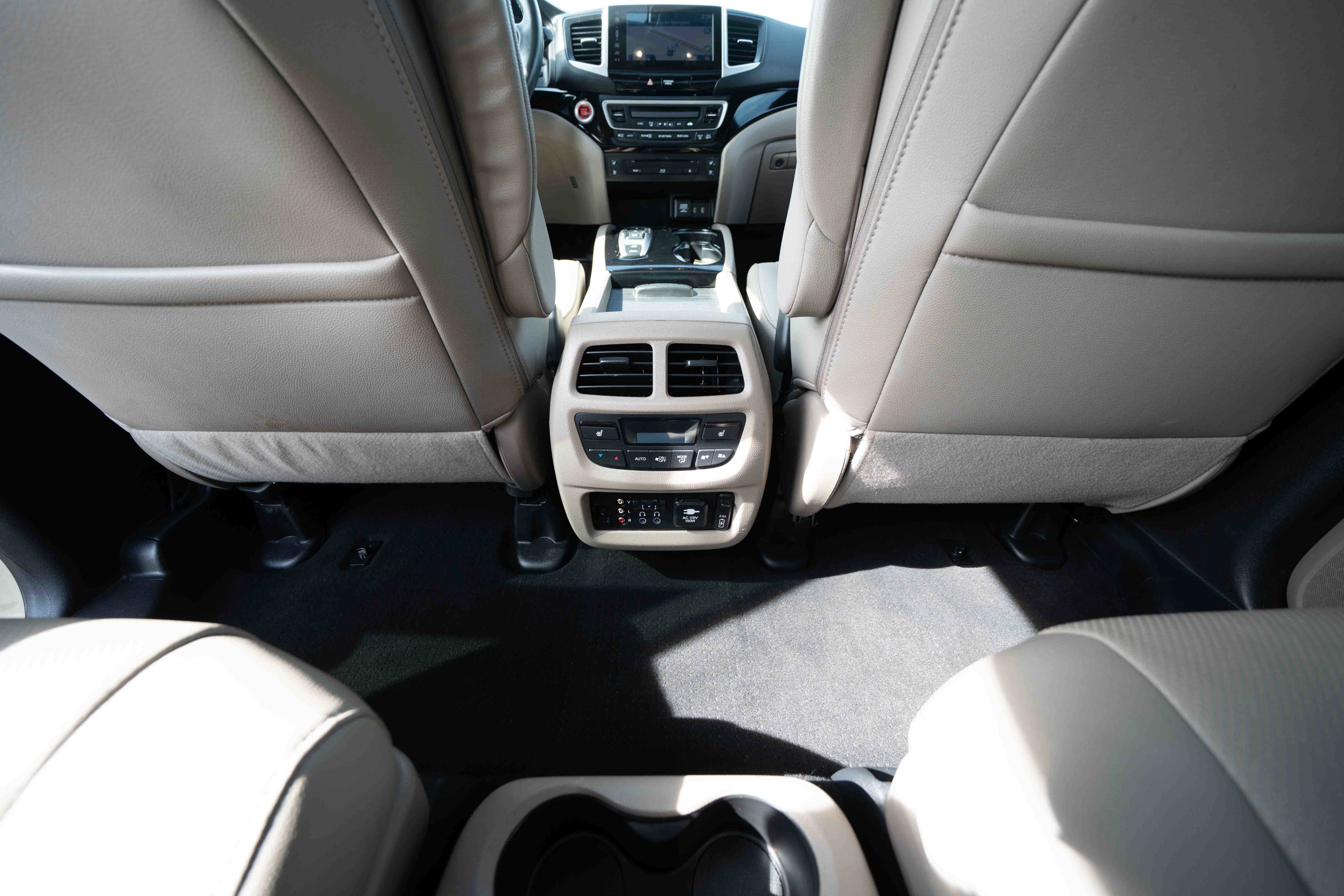 Used 2017 Honda Pilot Elite image 22