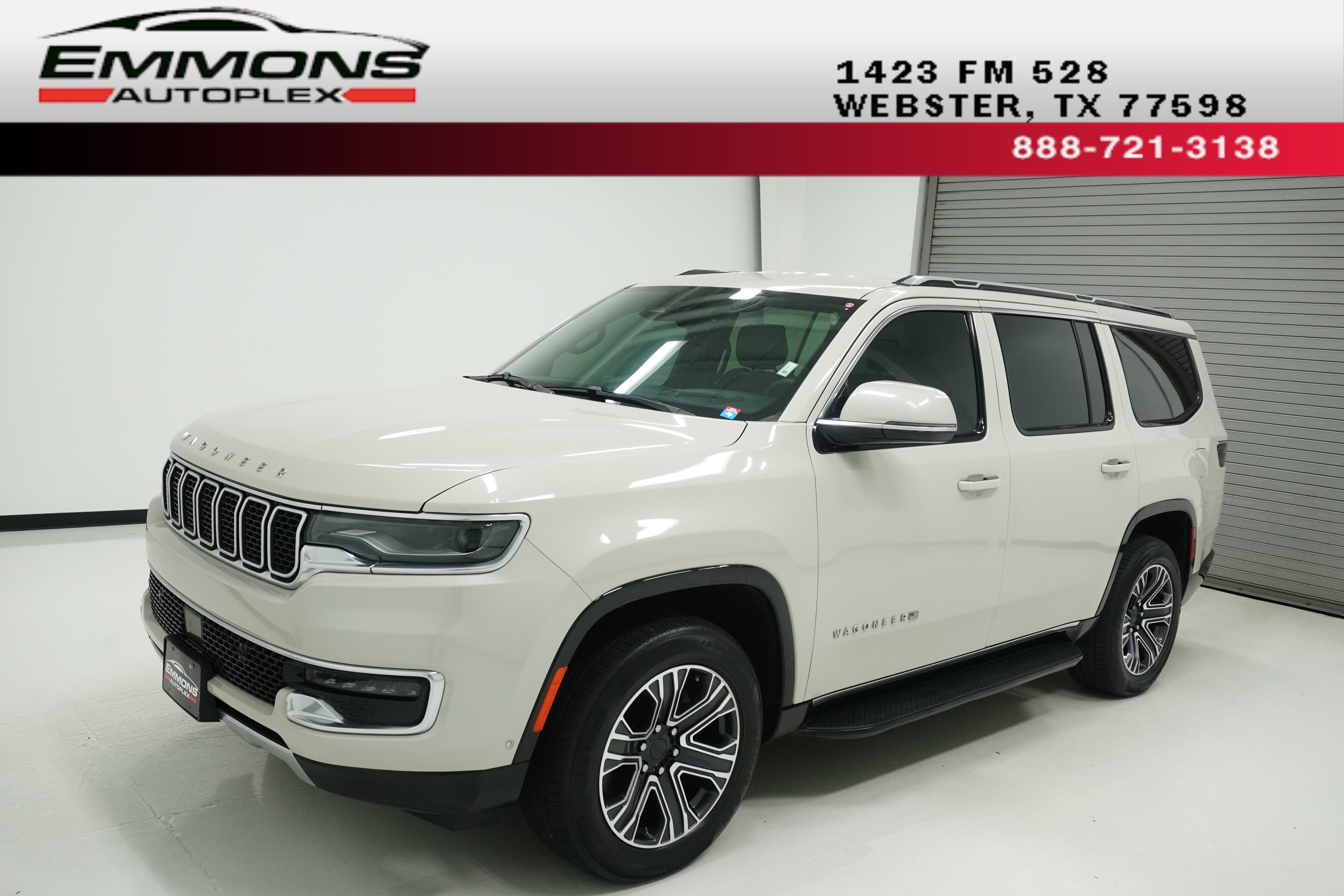 Used 2022 Jeep Wagoneer Series III AWD/4WD image 1
