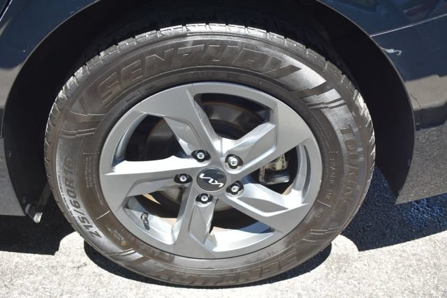 Used 2022 Kia K5 LX FWD image 40