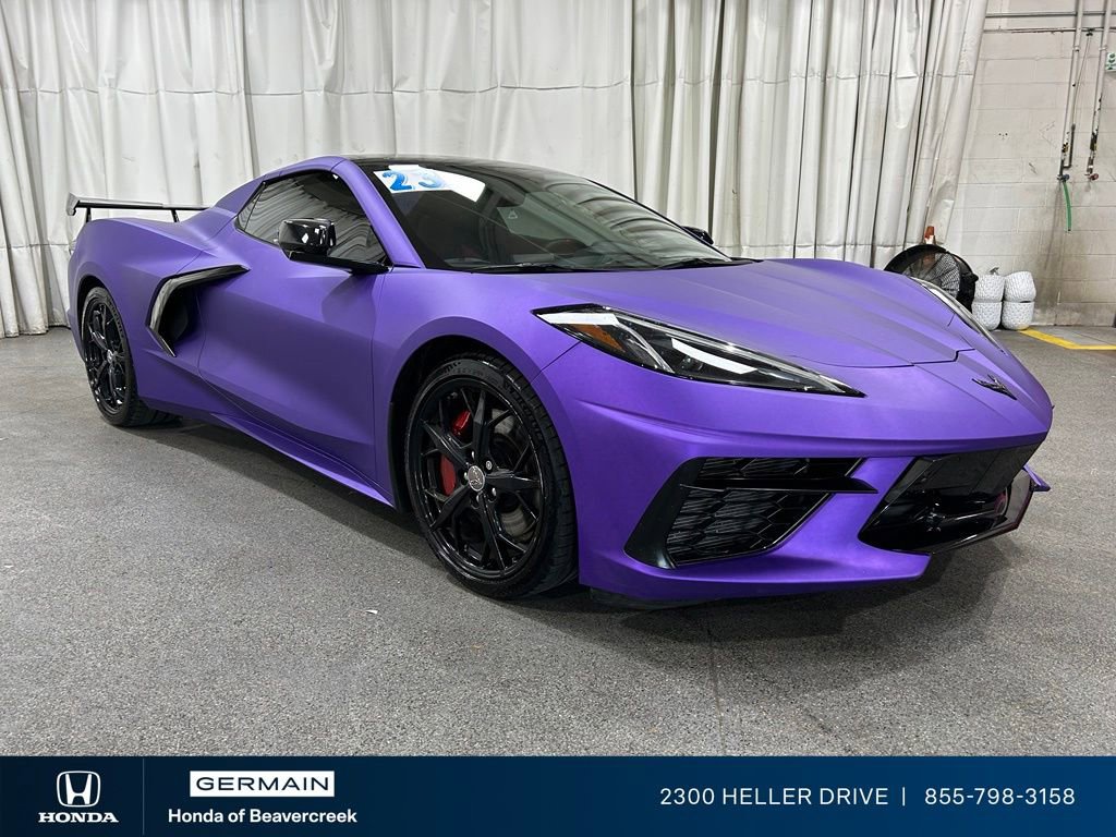 Used 2023 Chevrolet Corvette Stingray Premium Conv w/ Z51 Performance Package RWD image 2