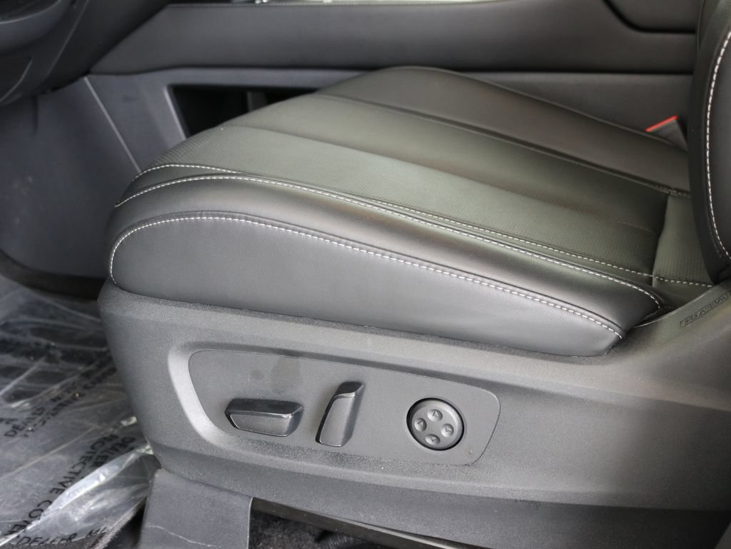 Certified 2025 INFINITI QX60 Pure AWD/4WD image 24