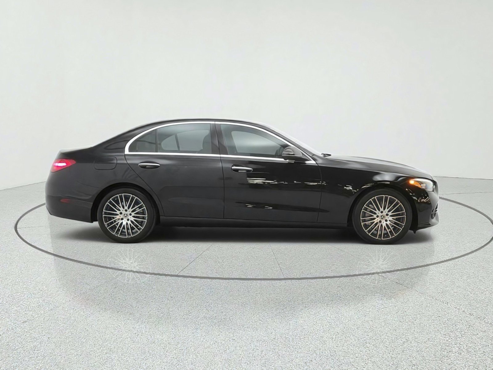 Certified 2026 Mercedes-Benz C 300 Sedan image 4