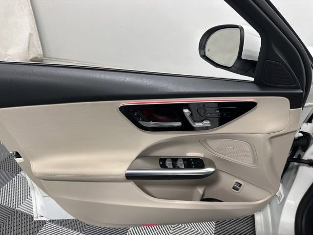 Used 2023 Mercedes-Benz C 300 4MATIC Sedan image 15